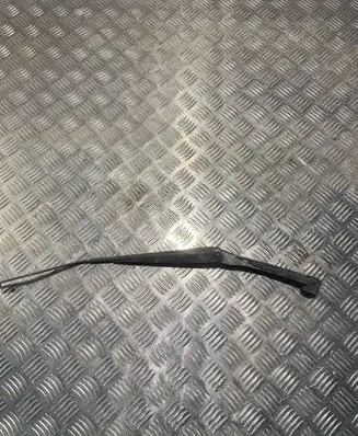 Subaru Forester SG Front wiper blade arm