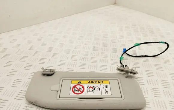 DS Automobiles 4 II Sun visor