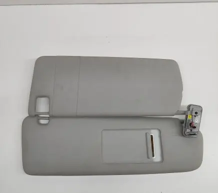 Volkswagen Touareg II Sun visor 7P0857552