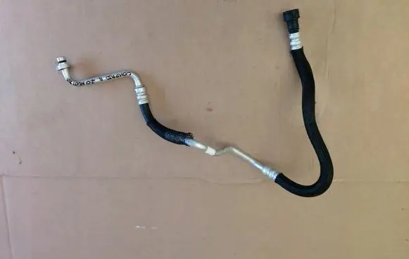 Jeep Compass Air conditioning (A/C) pipe/hose P68381554AA