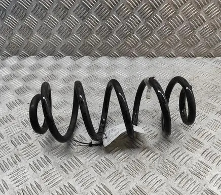 Volvo XC40 Rear coil spring 31658707