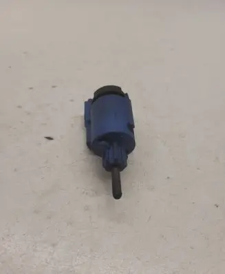 Volkswagen Golf IV Brake pedal sensor switch 1J0927189E