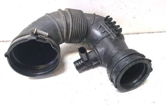 Mercedes-Benz GLK (X204) Air intake hose/pipe A6510900337