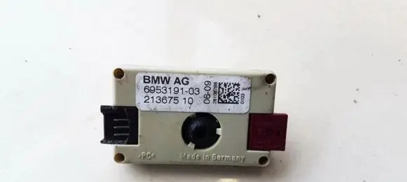 Antenna control unit