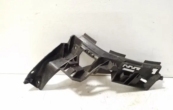 Volkswagen Golf Plus Rear bumper mounting bracket 5M0807376