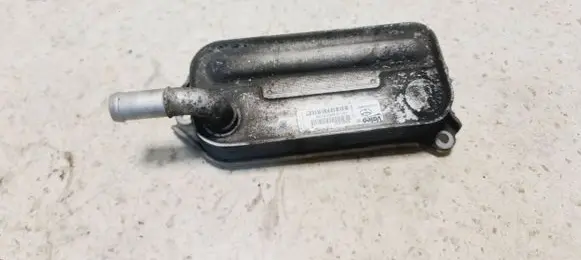 Engine oil radiator