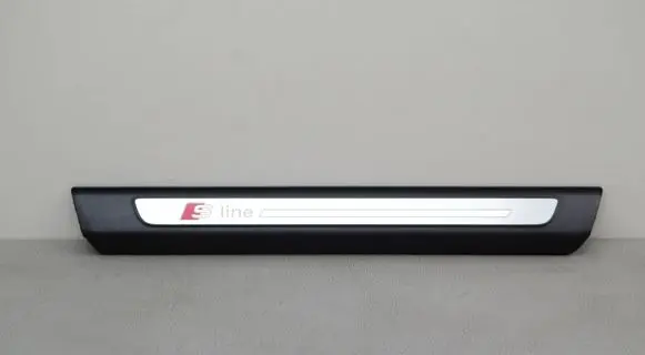 Audi Q7 4M Other sill/pillar trim element 4M0947406B
