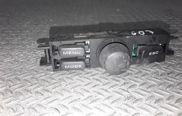 Peugeot 607 On-board computer control switch 15809800