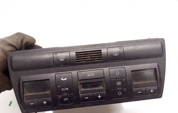 Audi A6 S6 C5 4B Climate control unit 4B0820043P