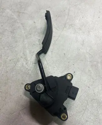 Renault Scenic II - Grand scenic II Accelerator throttle pedal 8200159647