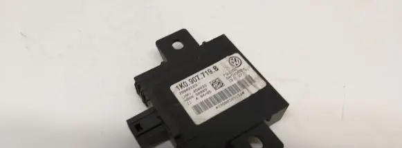 Volkswagen Golf V Alarm control unit/module 1K0907719B