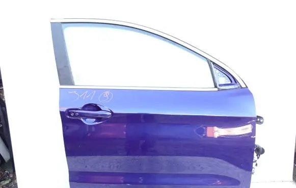 Nissan Qashqai Front door wjn