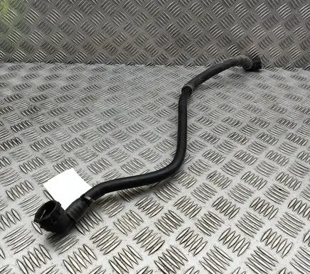 Mercedes-Benz C W205 Engine coolant pipe/hose A2055010084