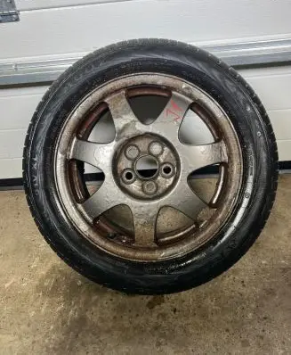 Toyota Prius (XW20) R16 alloy rim 