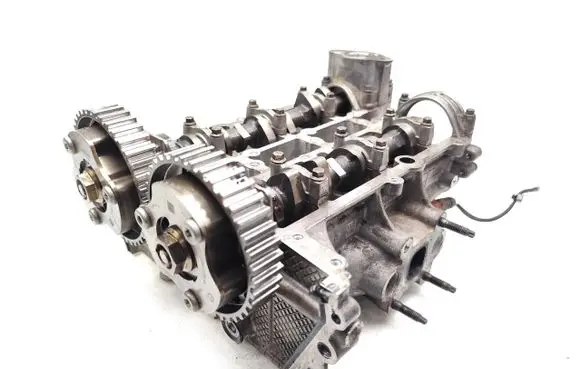 Ford Focus Engine head CM5G-6090-GF