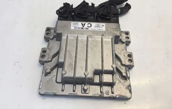 Nissan Juke II F16 Engine control unit/module 237106PB1A