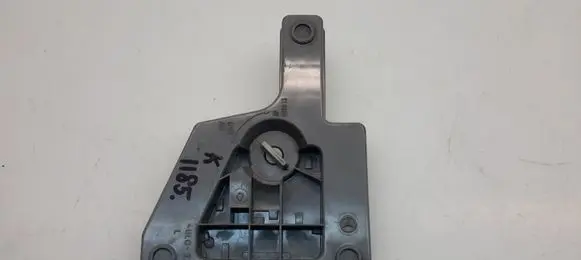 Mercedes-Benz C W202 Tail light bulb cover holder A2028200977