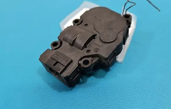 BMW 5 G30 G31 G38 A/C air flow flap actuator/motor EH620003 IMPRK1593267