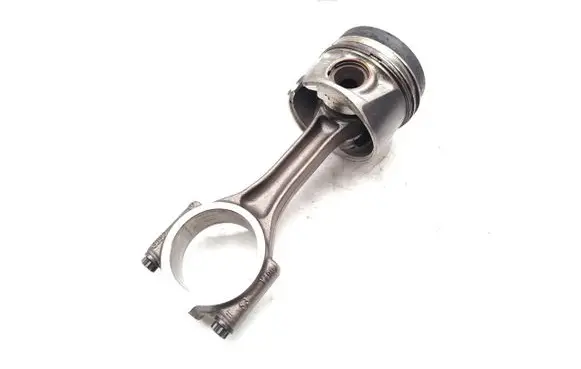 Audi A5 8T 8F Piston with connecting rod CAHA