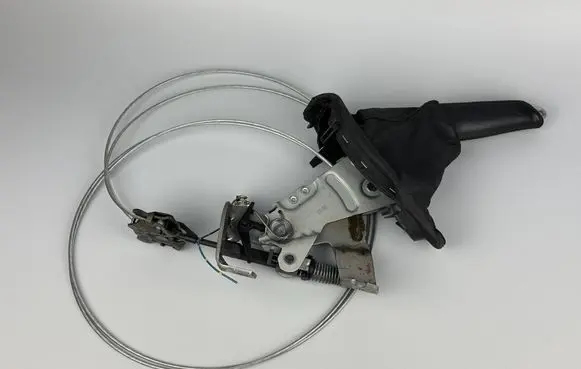 BMW 5 E60 E61 Handbrake/parking brake lever assembly 6773958 34416773958 2422960