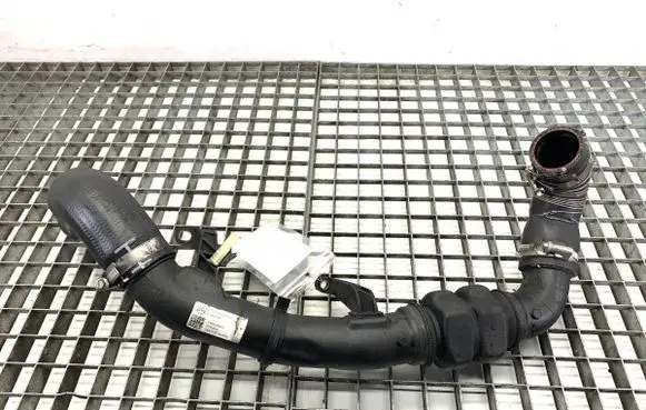 Ford Mondeo MK V Intercooler hose/pipe DS73-6C646-FJ