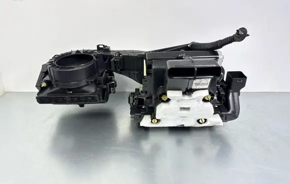 Jeep Grand Cherokee Interior heater climate box assembly 1622100