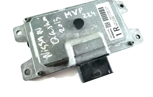 Nissan Qashqai Gearbox control unit/module EMU10000N EMU10000NF1
