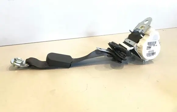 Jeep Cherokee Rear seatbelt P1WK65DX9AC 34153831B