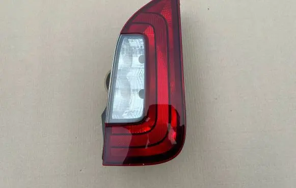 Skoda Citigo Rear/tail lights 1ST945096E 195482552 16112F