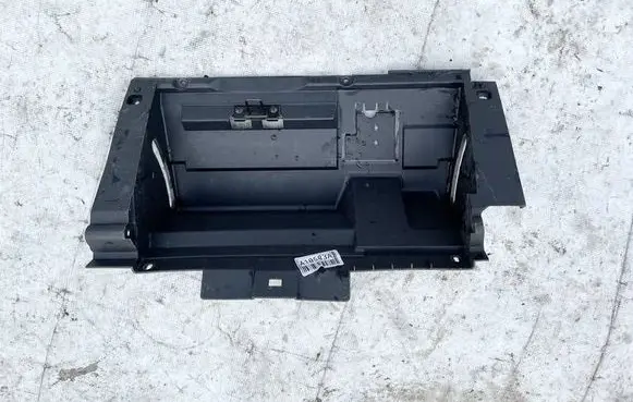 Nissan X-Trail T30 Glove box 68520EQ400 68520EQ410