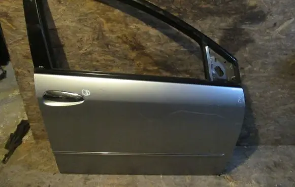 Fiat Croma Front door