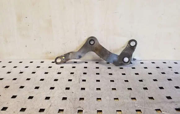Subaru XV Steering rack mounting bracket 