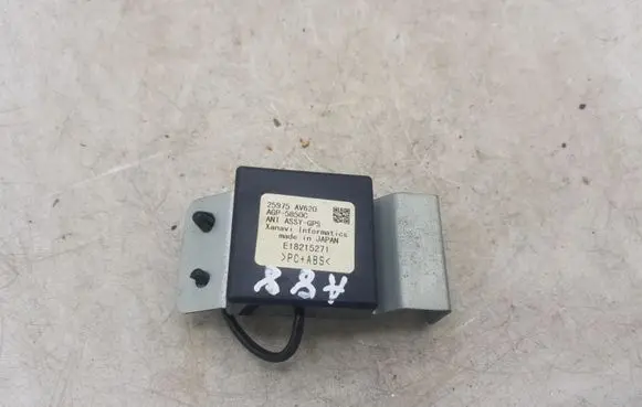 Nissan Primera Aerial antenna amplifier 25975AV620 AGP5850C