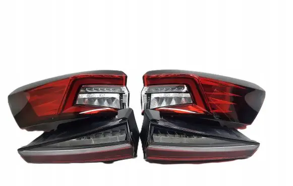 Skoda Superb B5 (3U) Rear/tail lights set 3P0945093