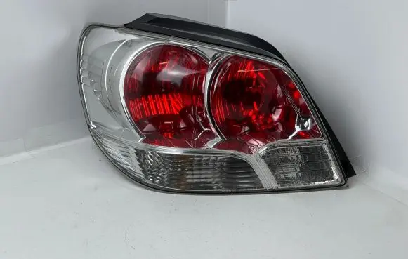 Mitsubishi Outlander Rear/tail lights
