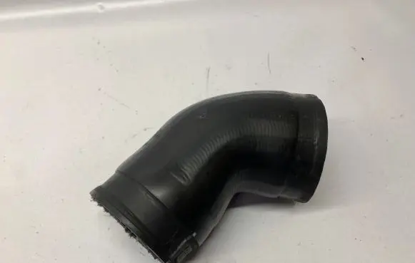 Volkswagen Golf VI Intercooler hose/pipe 1K0145838AG