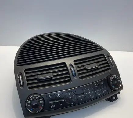 Mercedes-Benz E W211 Climate control unit 2118300385 00074302 A2118300385