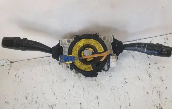 Hyundai Tucson JM Wiper turn signal indicator stalk/switch 202003393 DI0L05N6113