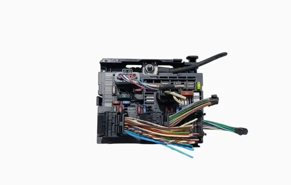 Peugeot 308 BSM Control unit 9666700480