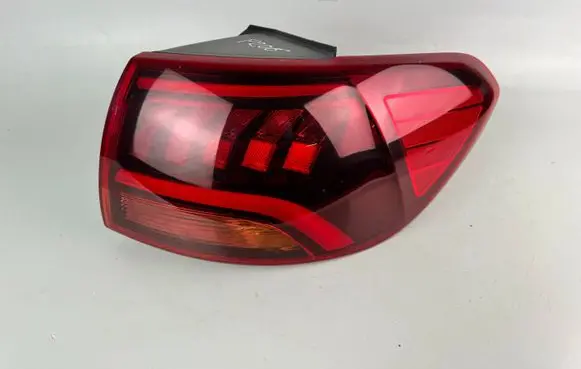 Hyundai Santa Fe Rear/tail lights 92402C5600