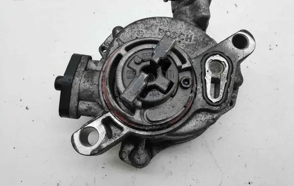 Peugeot 5008 Vacuum pump 9684786780