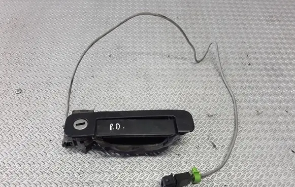 Audi A8 S8 D2 4D Front door exterior handle 4A0837206