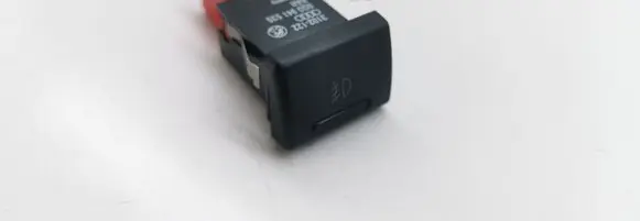 Fog light switch