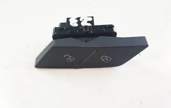 Volkswagen Taigo Central locking switch button 