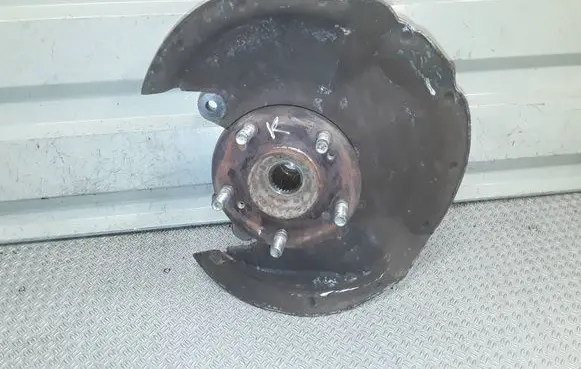 Honda Civic Front wheel hub spindle knuckle 