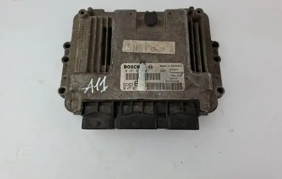 Peugeot 206 Engine control unit/module 9647785780 0281010707 9647158380