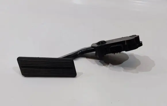 Chrysler Grand Voyager IV Accelerator throttle pedal 034P-E4206