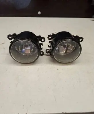Peugeot 607 Front fog light 89210094