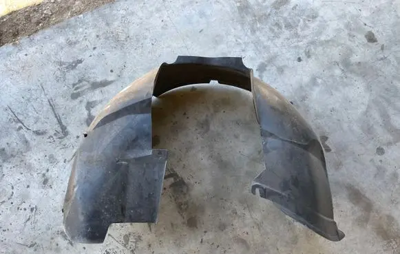 Volvo XC70 Front wheel arch liner splash guards 30655880