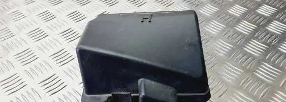 Peugeot 206 Fuse box cover 9640866580